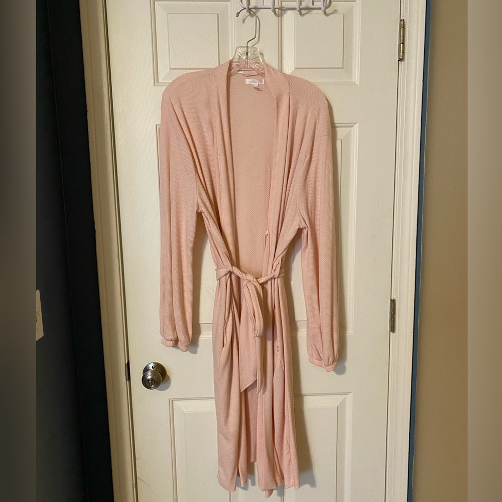 Lauren Conrad pink bathrobe